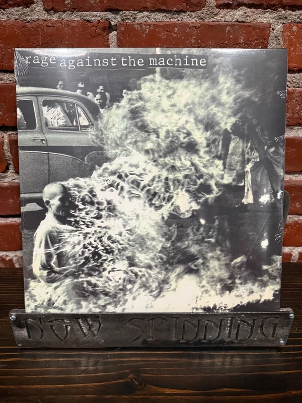 Rage Against The Machine – Rage Against The Machine