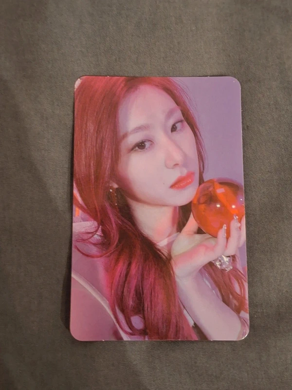 Guess Who Chaeryeong