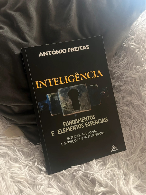 Inteligência - Fundamentos e Elementos Essenciais