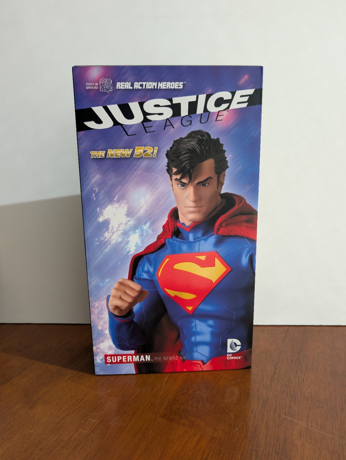 Medicom Real Action Heroes Justice League New 52 Superman Action Figure w/Bonus!
