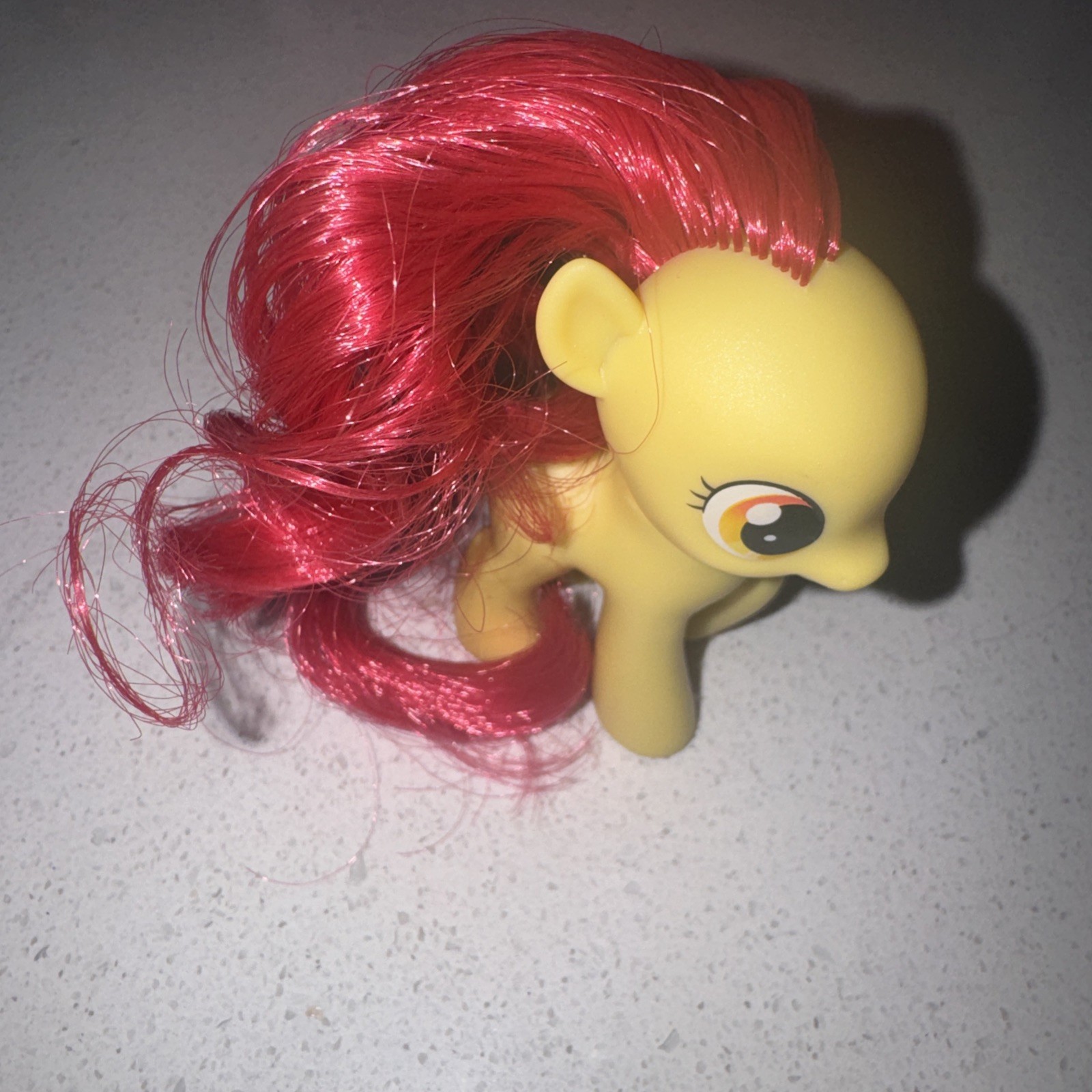 2011 My Little Pony G4 Apple Bloom - MLP - Brushable mane and Tail. Hasbro