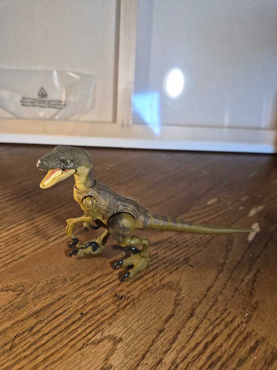 Jurassic Park World Collezione Hammond Modellino Velociraptor BAC