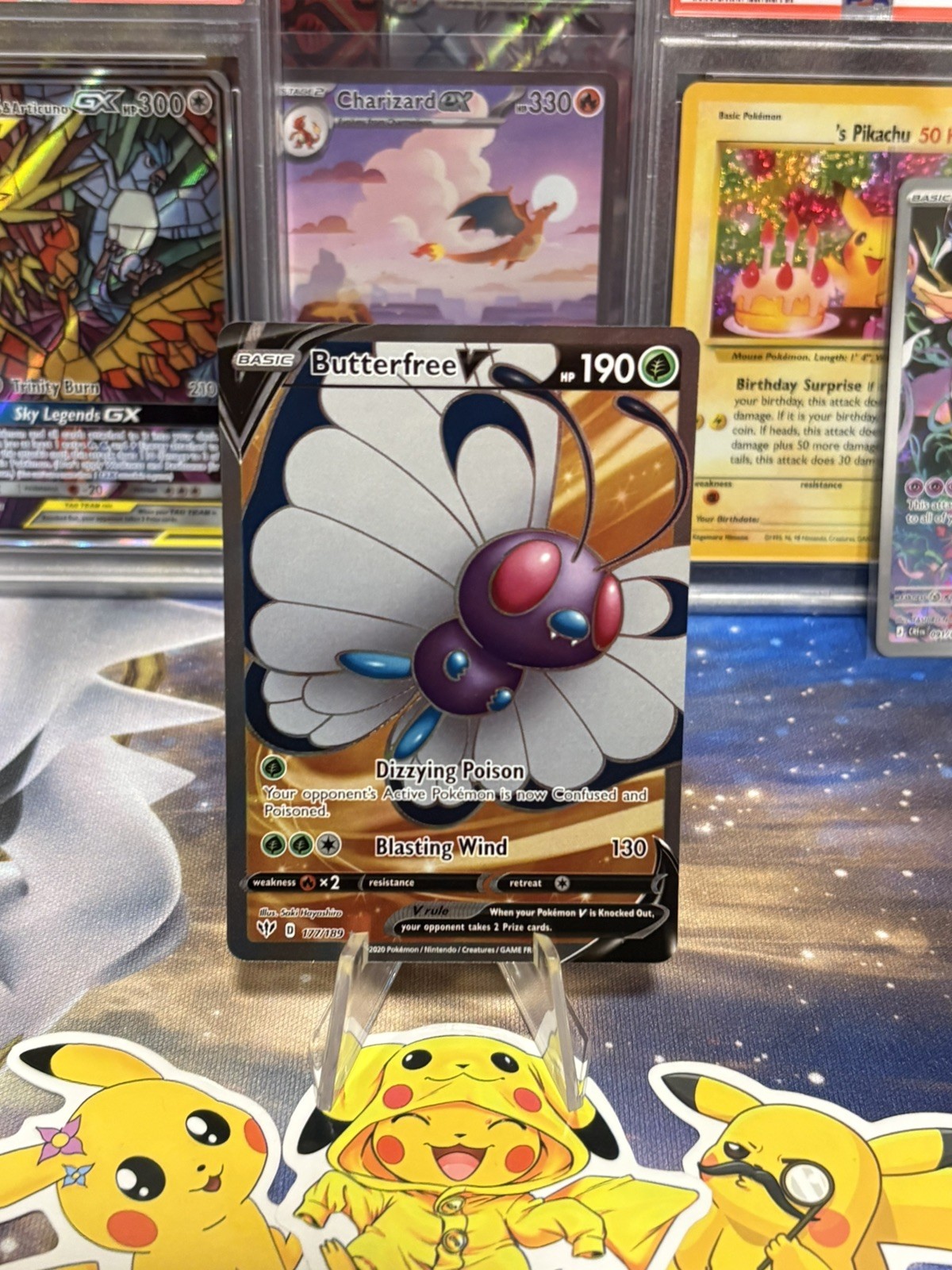 Butterfree V 177/189 Full Art Ultra Rara 2020 Pokemon TCG S&S Darkness Ablaze quasi nuova