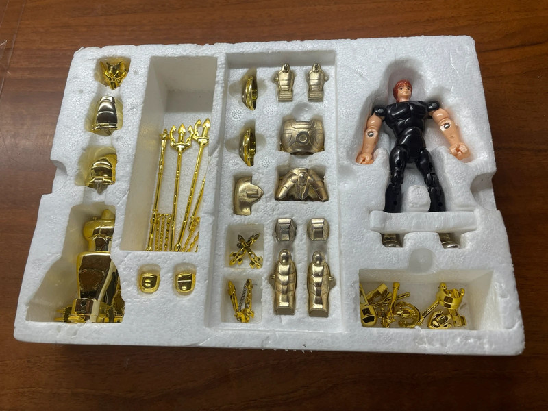 Cavalieri dello zodiaco bilancia Bandai