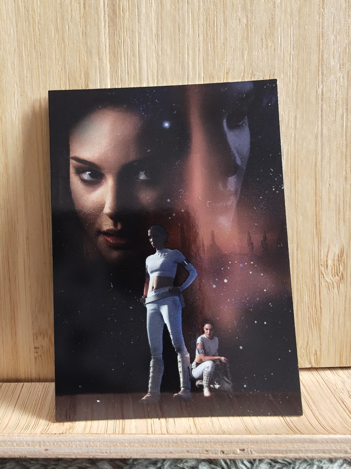 Topps Star wars Attack of the Clones 2002 Padme Amidala Silver Foil #2