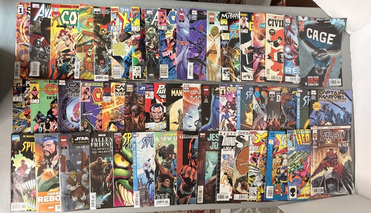 Lotto 50 fumetti Marvel Spider-Man Star Wars vari anni e condizioni