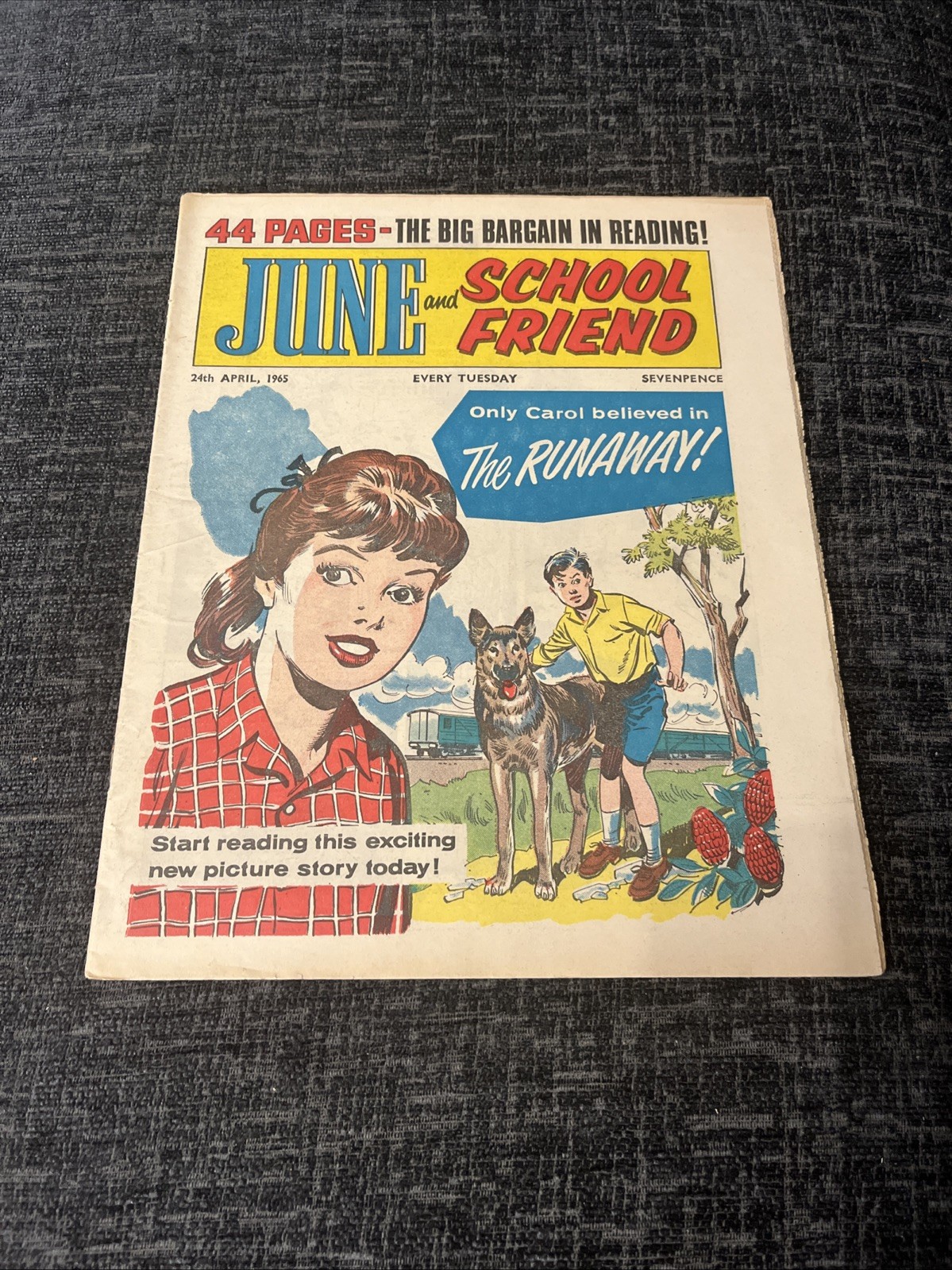 June and School Friend Comic - 24 April 1965 - Elizabeth Montgomery