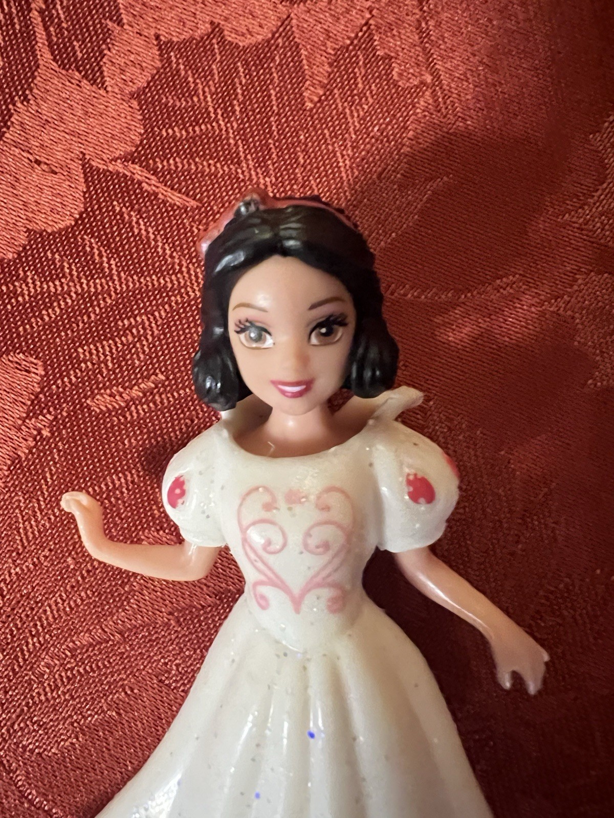 Disney Princess Fairytale Wedding Snow White 3” Doll Poly Pocket Style