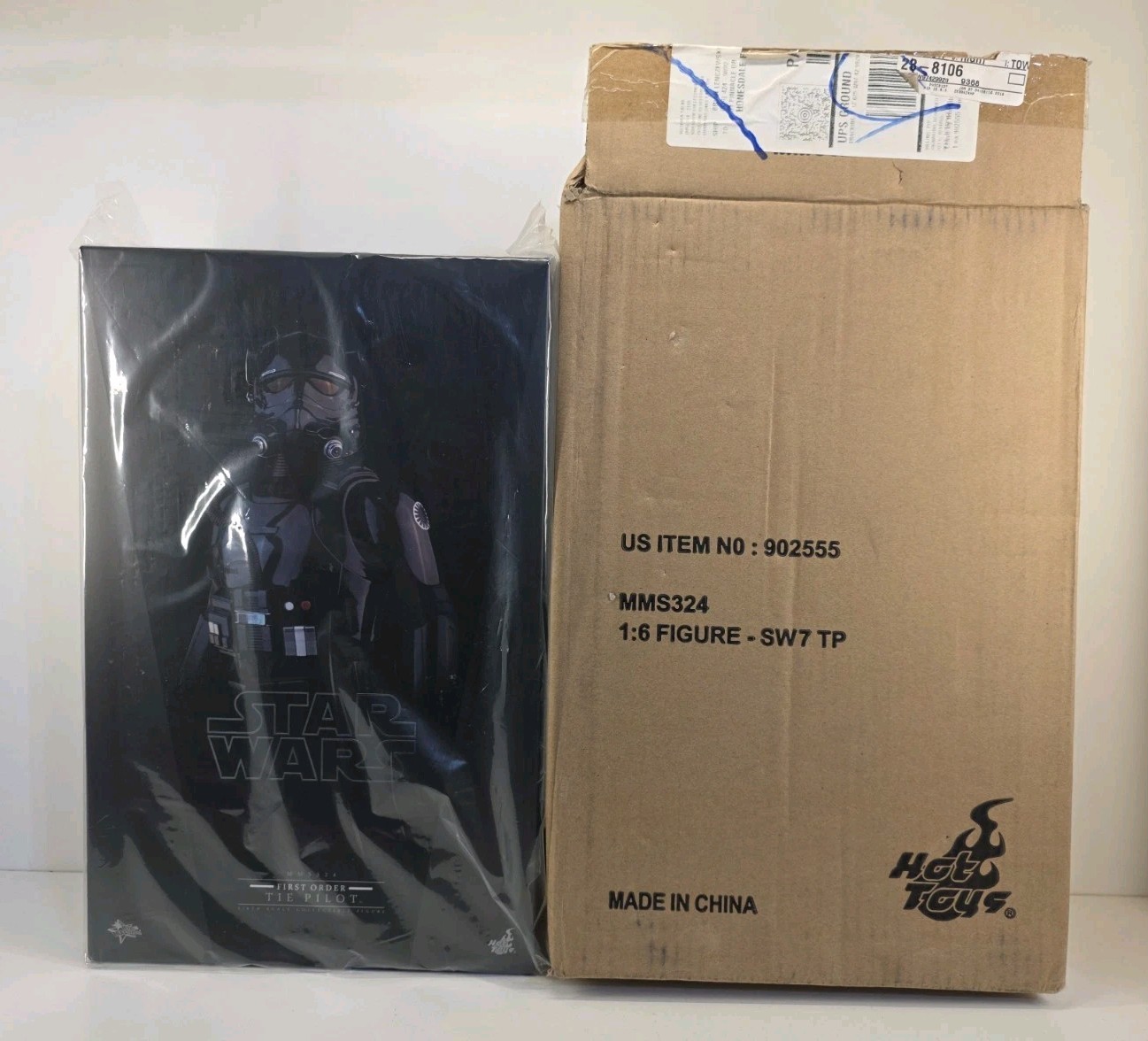 Hot Toys Star Wars First Order TIE Pilot MMS324 1/6 Action Figure NEW
