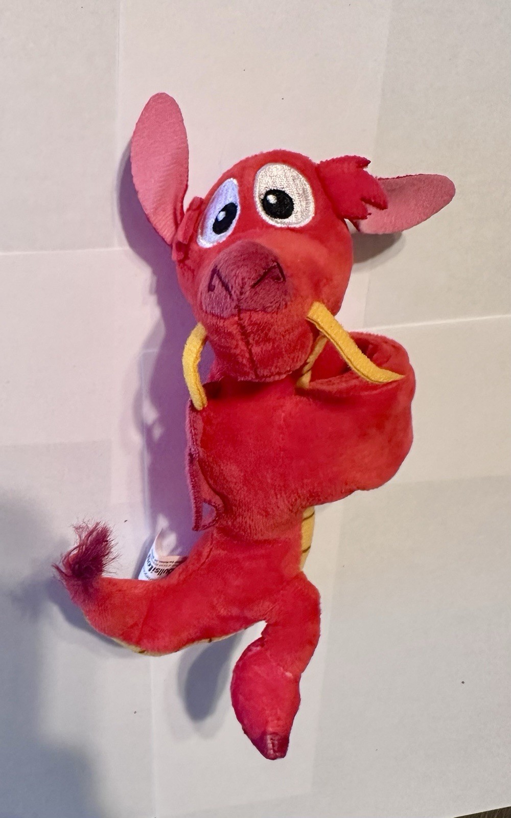 Disney Cutie Cuff Mushu serie 5 con scatola di Mulan
