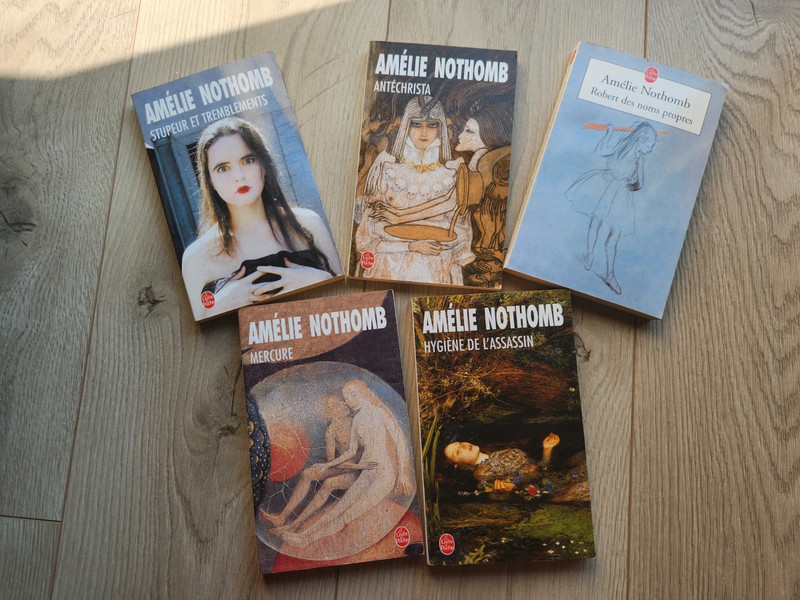 Lot de livres d'Amélie Nothomb