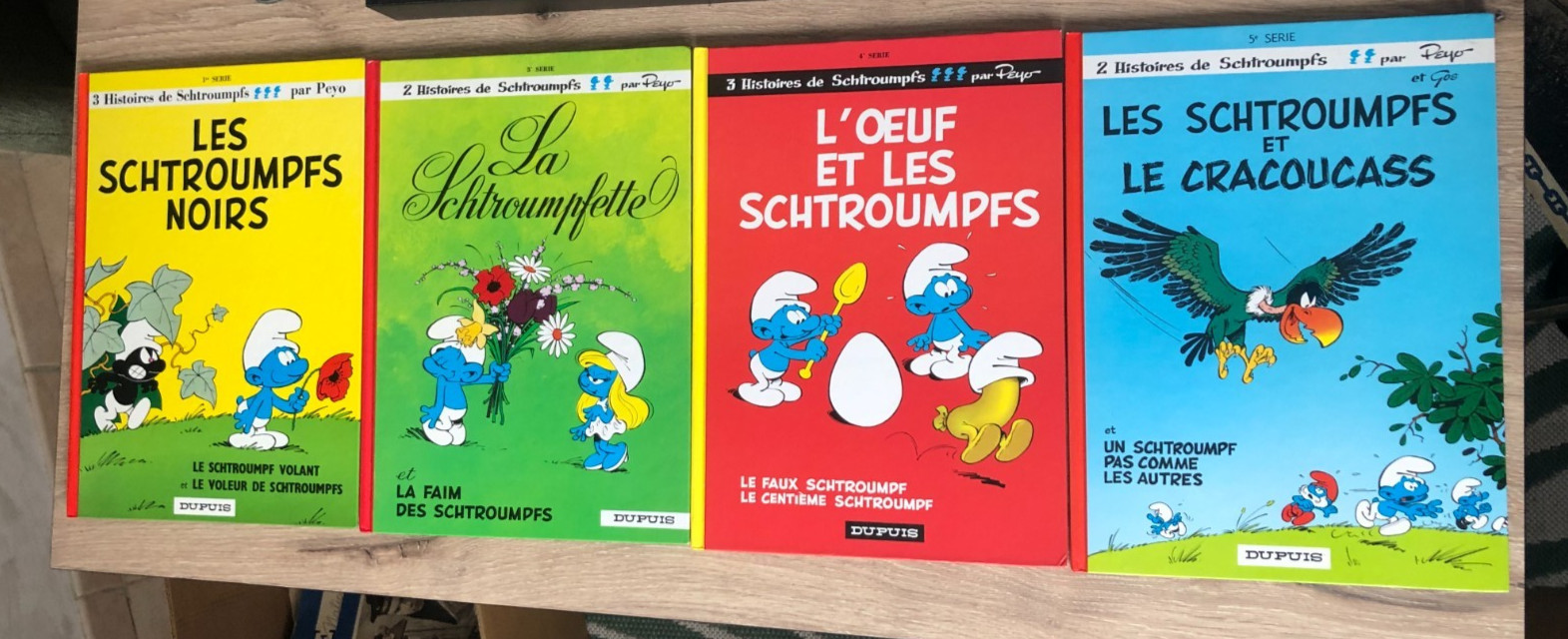 Bandes dessinées Les Schtroumpfs - édition DUPUIS-5 euros pièce - ne pas acheter