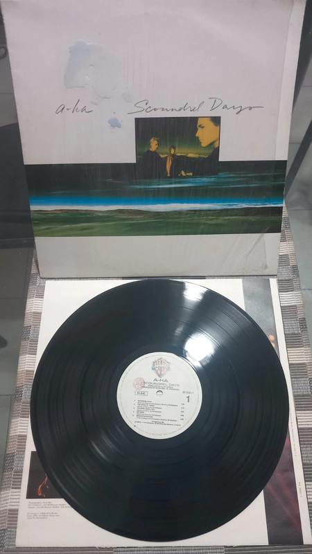 A-ha - "Scoundrel Days" LP