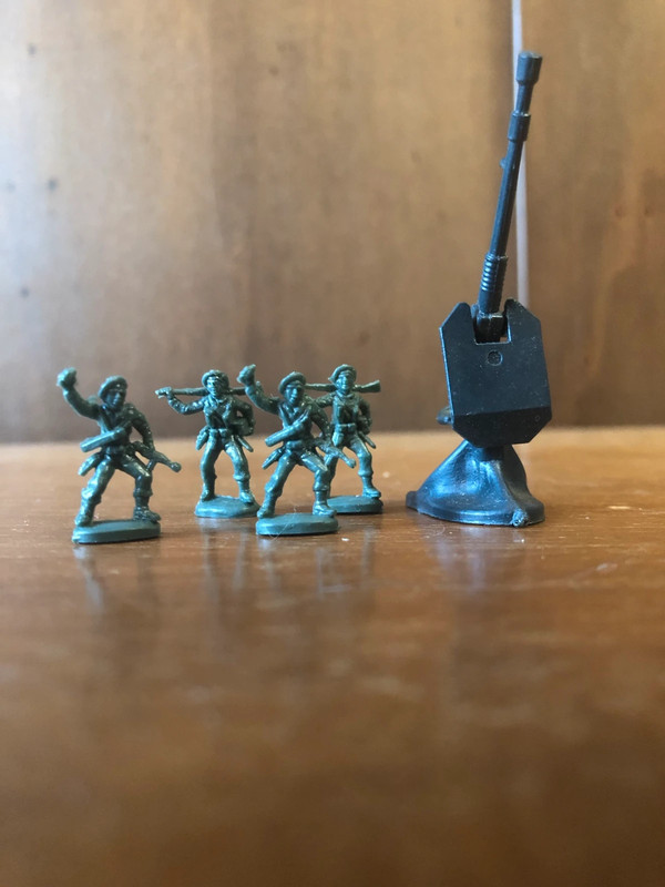 Atlantic 1/72 (HO) - Postazione antiaerea + 4 Commandos