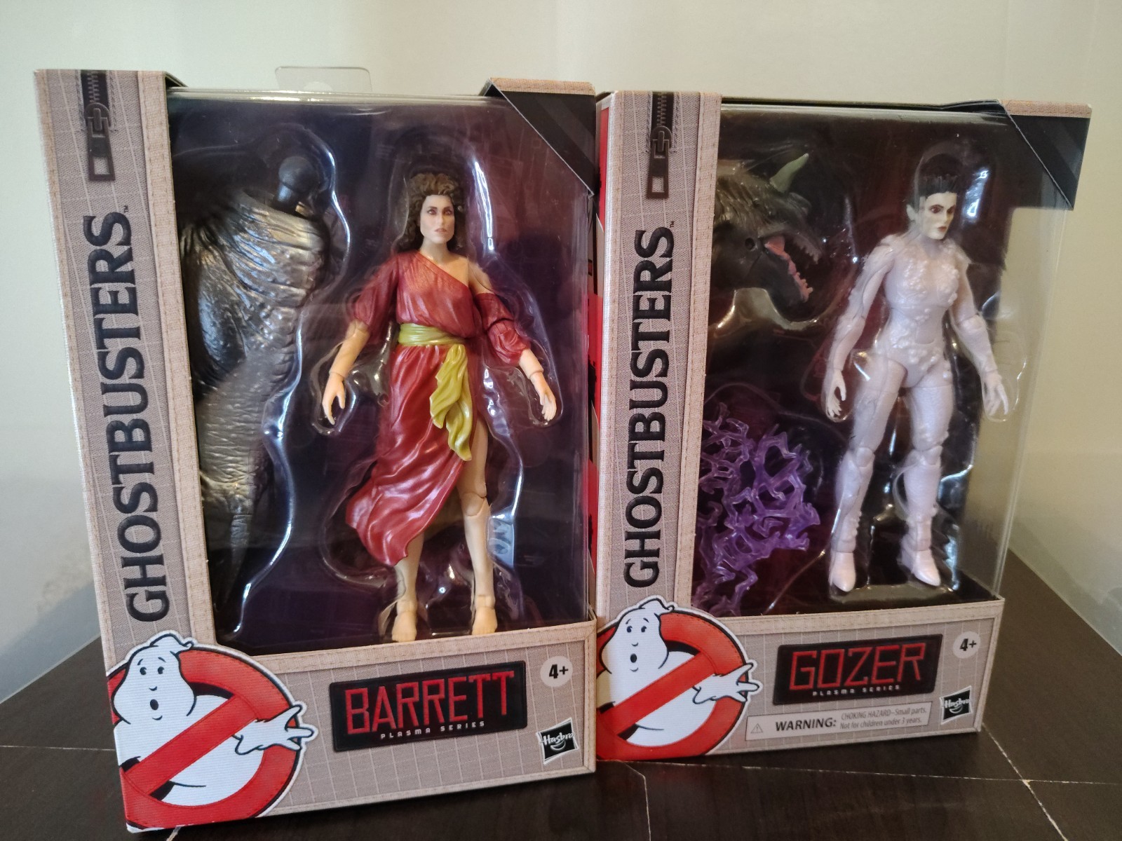 Bundle ~ 2 NUOVI / SIGILLATI ~ Ghostbusters Plasma Series ~ Barrett & Gozer + BAF