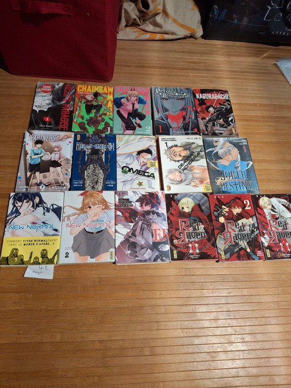 Plusieurs mangas divers