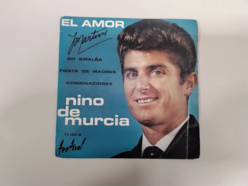 Vinil
