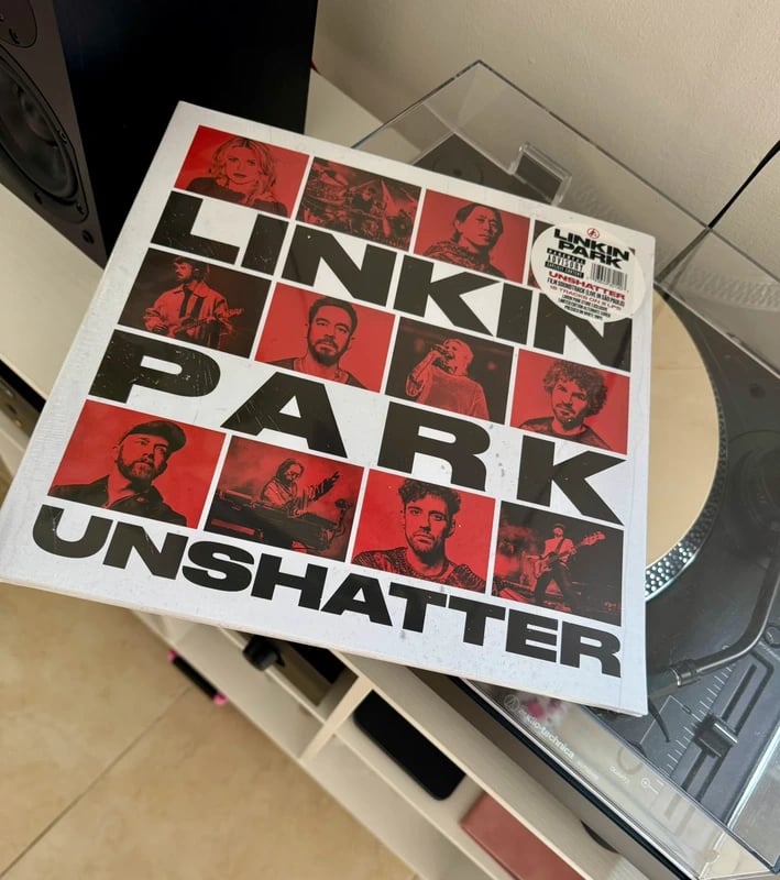 unopened! Linkin Park Unshatter limited edition