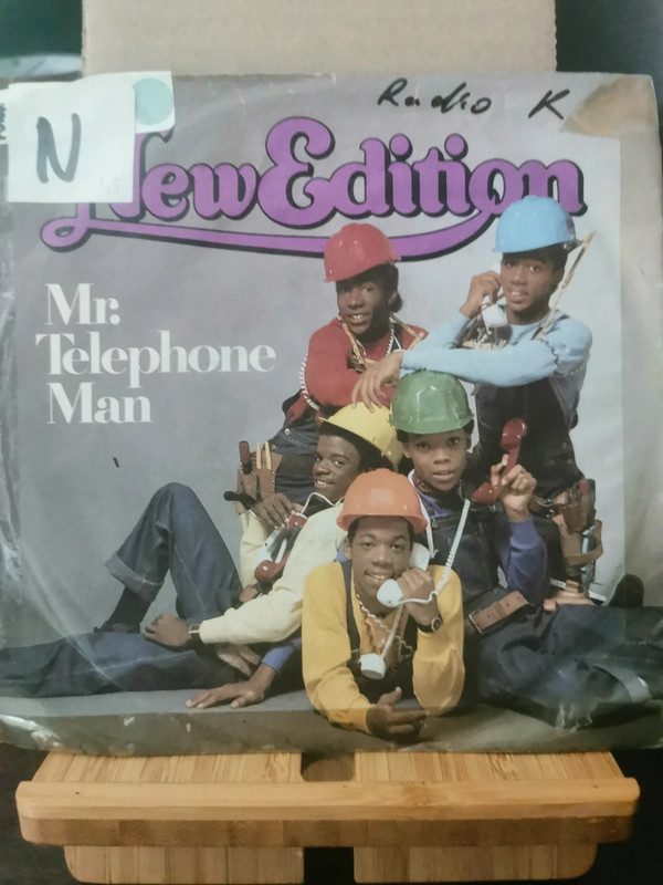Vinyle 45 tours de New Édition.