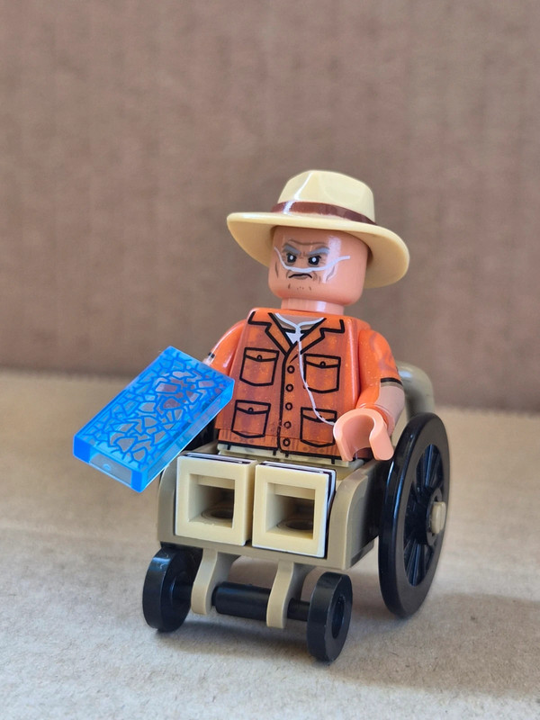 Better Call Saul 🎥 Hector Salamanca style Lego compatible