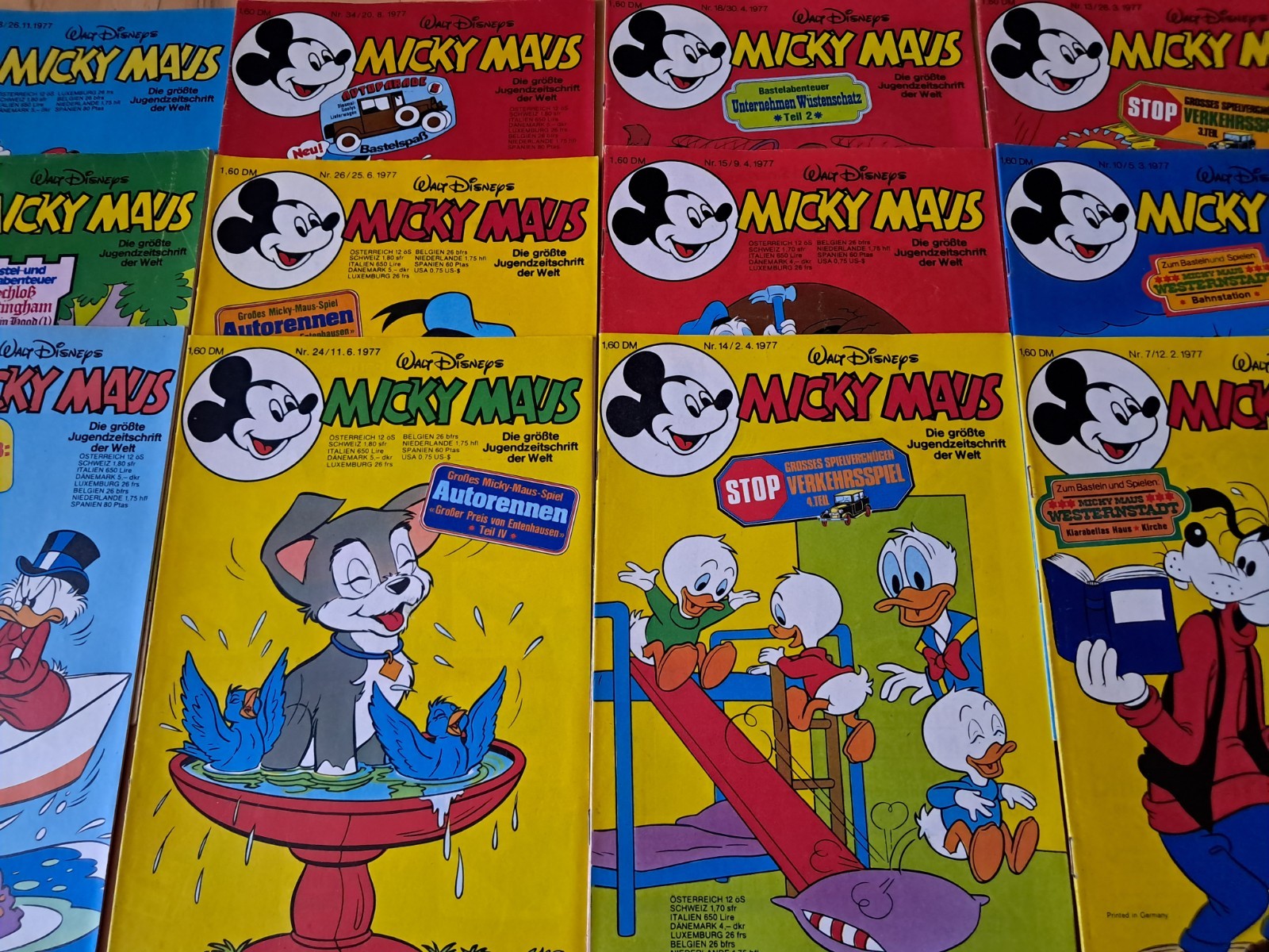Walt Disney Topolino - Raccolta 12 fumetti del 1977 con angolo a scatto TOP Z1