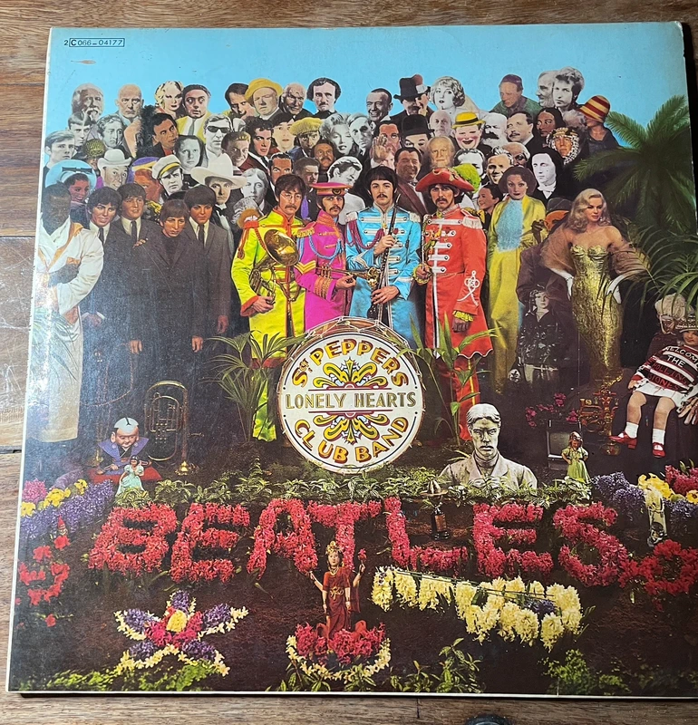 The Beatles - Sergeant Peppers