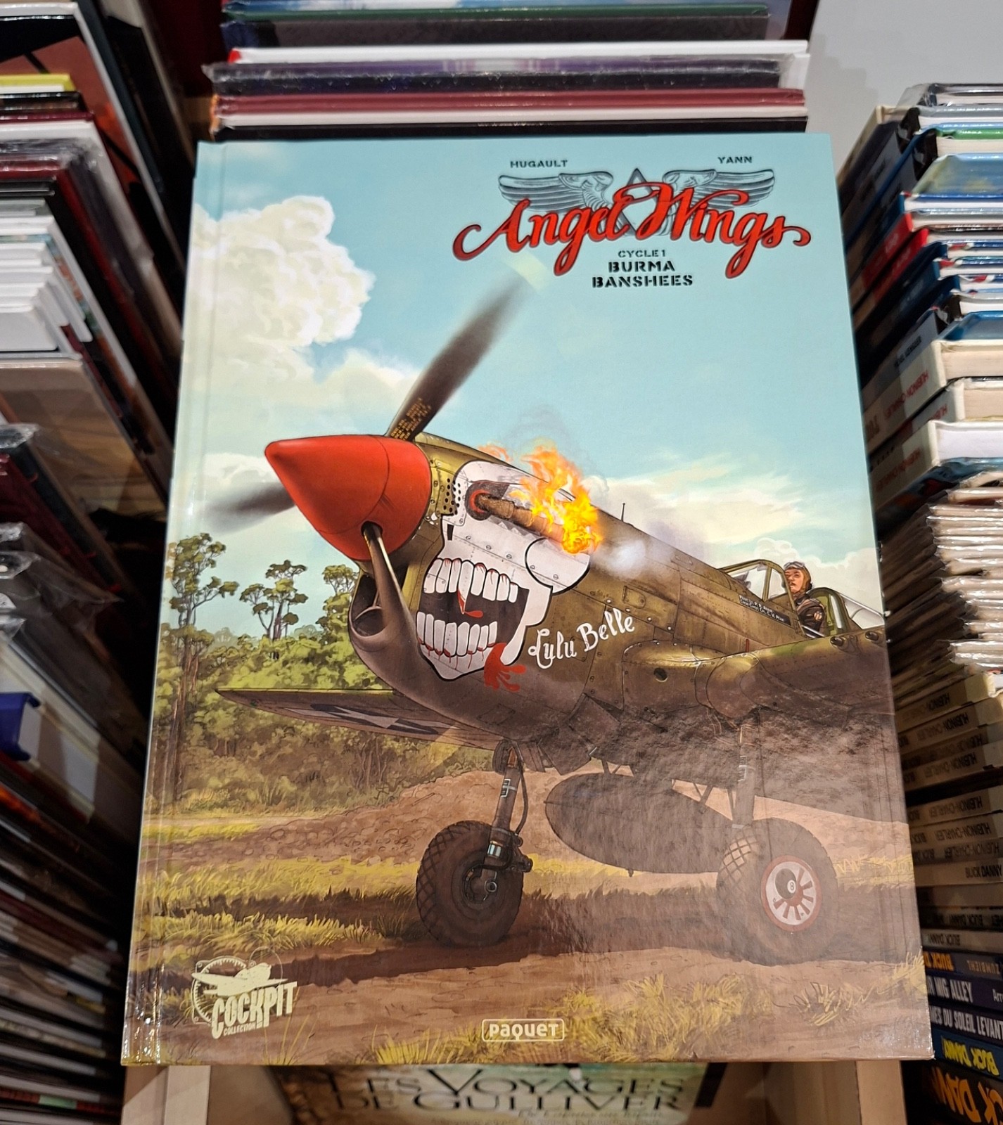 Angel Wings int.1  Burma Banshees _ Hugault - Yann _ Paquet  1ère édition 2017