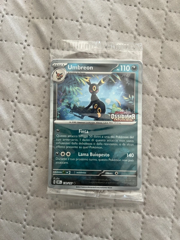 Carta promozionale Umbreon ossidiana infuocata 130/197