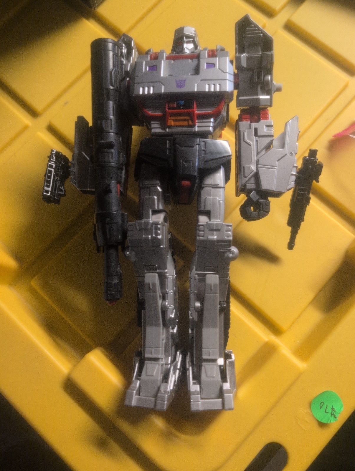 Transformers Generations Combiner Wars G1 Megatron Leader Class Tank Loose