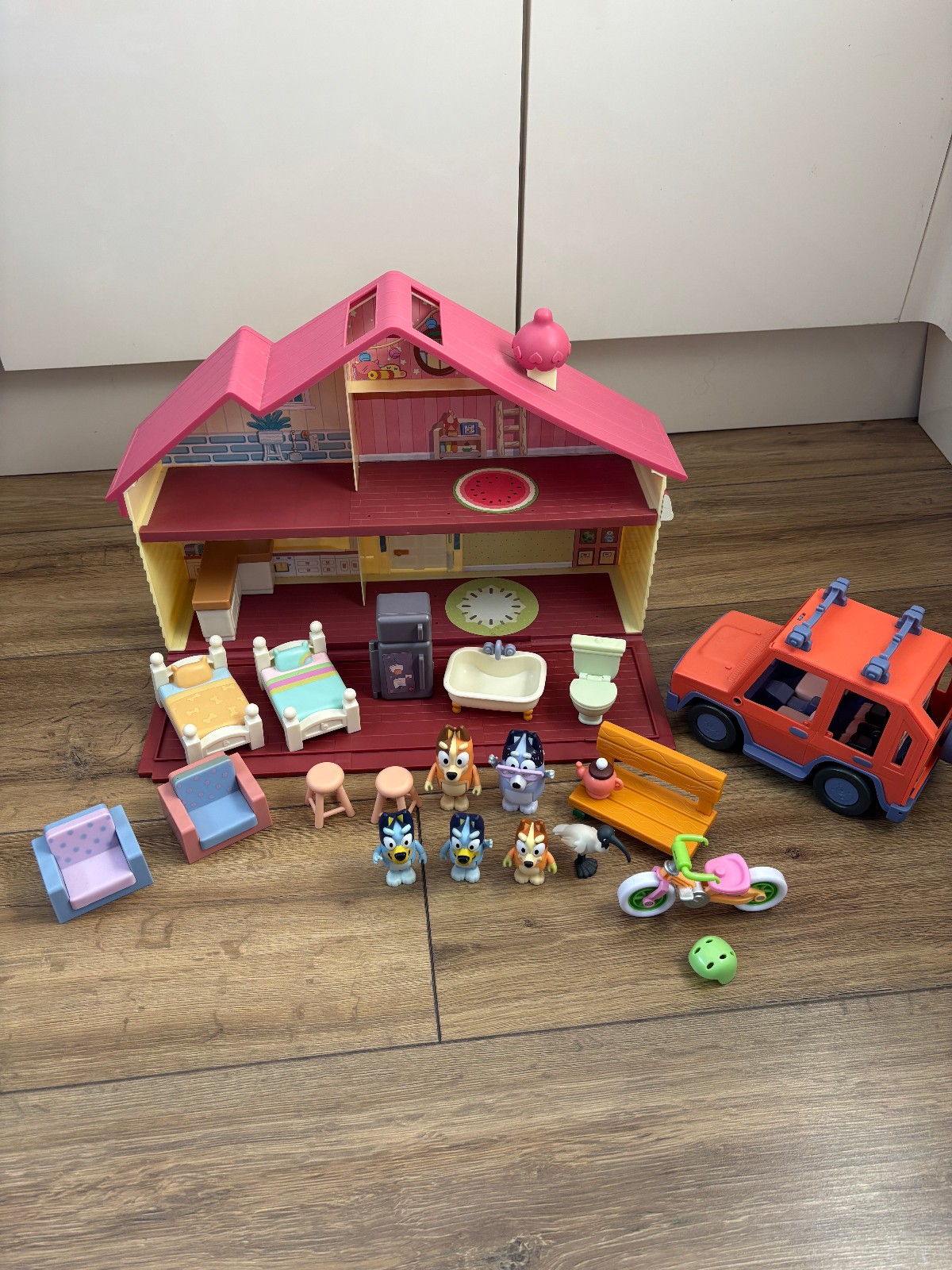 Bluey House Playset Figure Accessori Auto Mobili + Playset Bici Bluey