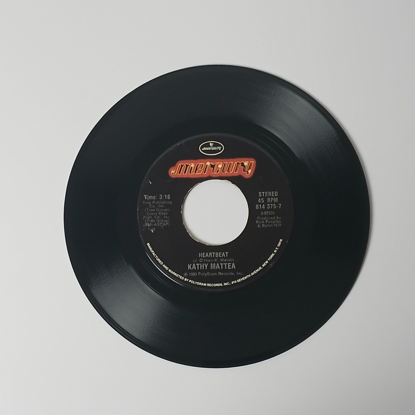 Kathy Mattea – Street Talk / Heartbeat 45 rpm record
