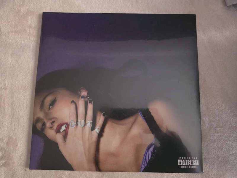Nieuw zilver vinyl Olivia Rodrigo Guts