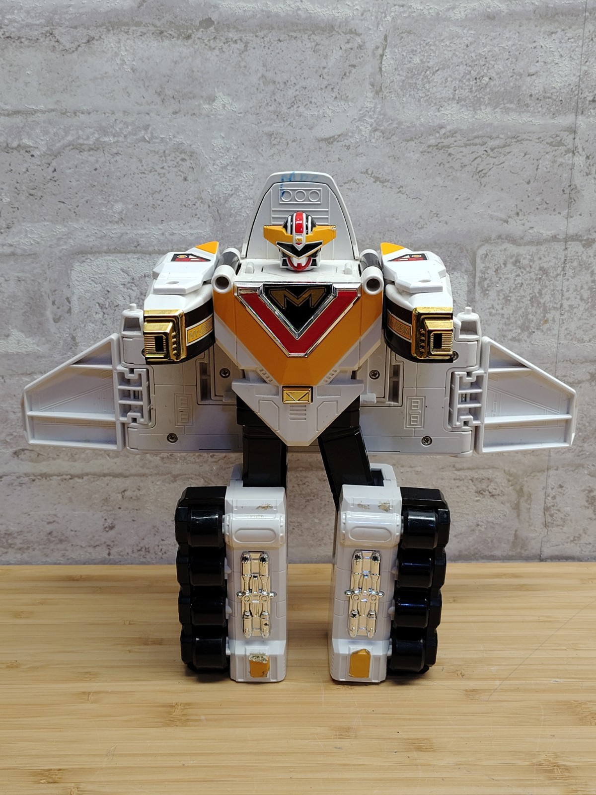 Vintage 1998 Bandai Power Rangers In Space Deluxe DX Mega Winger Megazord