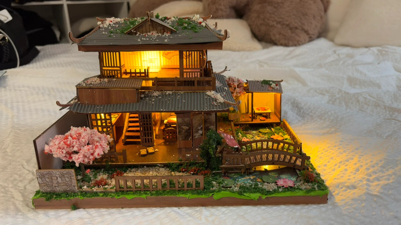 Maquette style japonais lumière musique