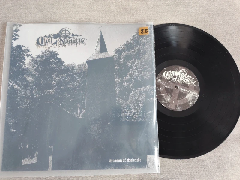 Viel nocturne- seasons of solitude