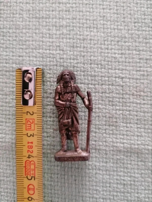 Soldatini Kinder metallfiguren Indiani K94 40 mm -Sitting Bull