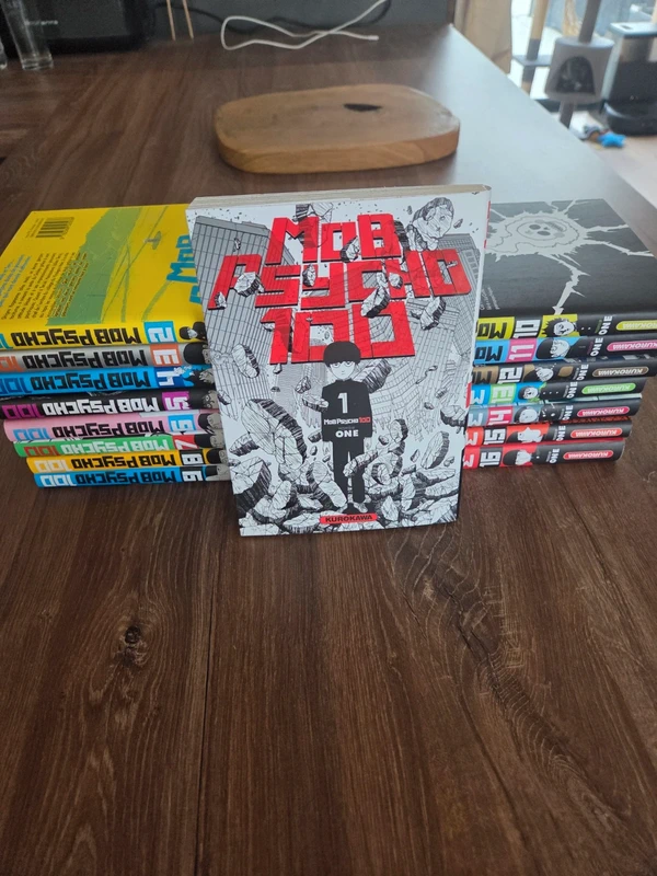Tome Mob Psycho 100