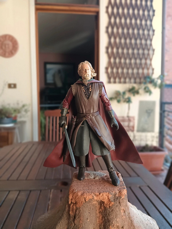 Teoden il re il signore degli anelli