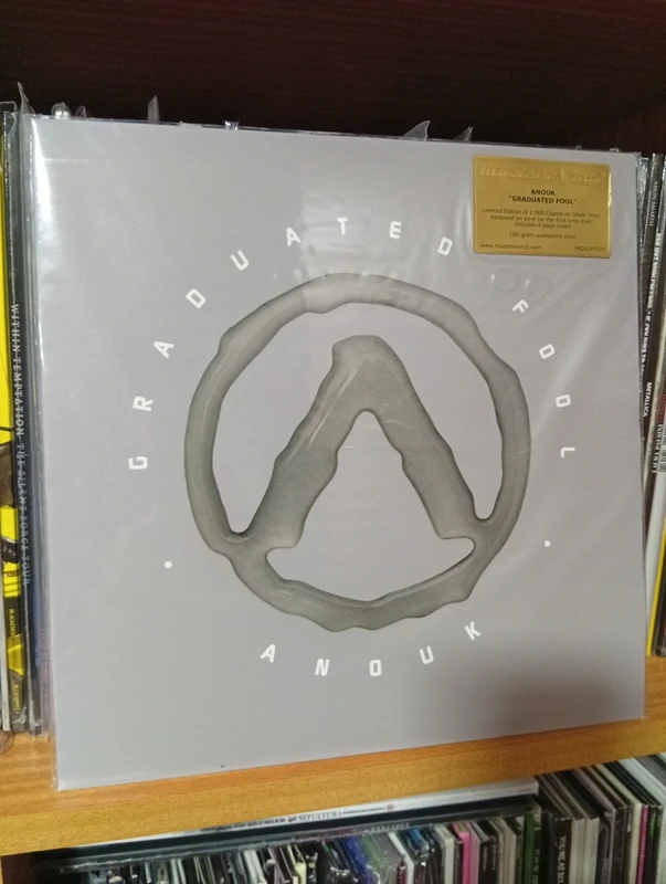 Anouk – Graduated Fool