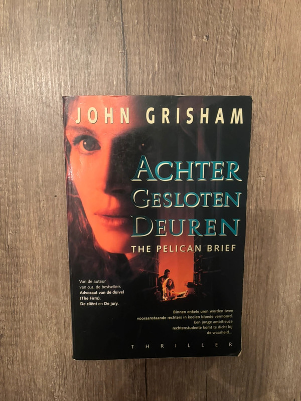 Achter gesloten deuren