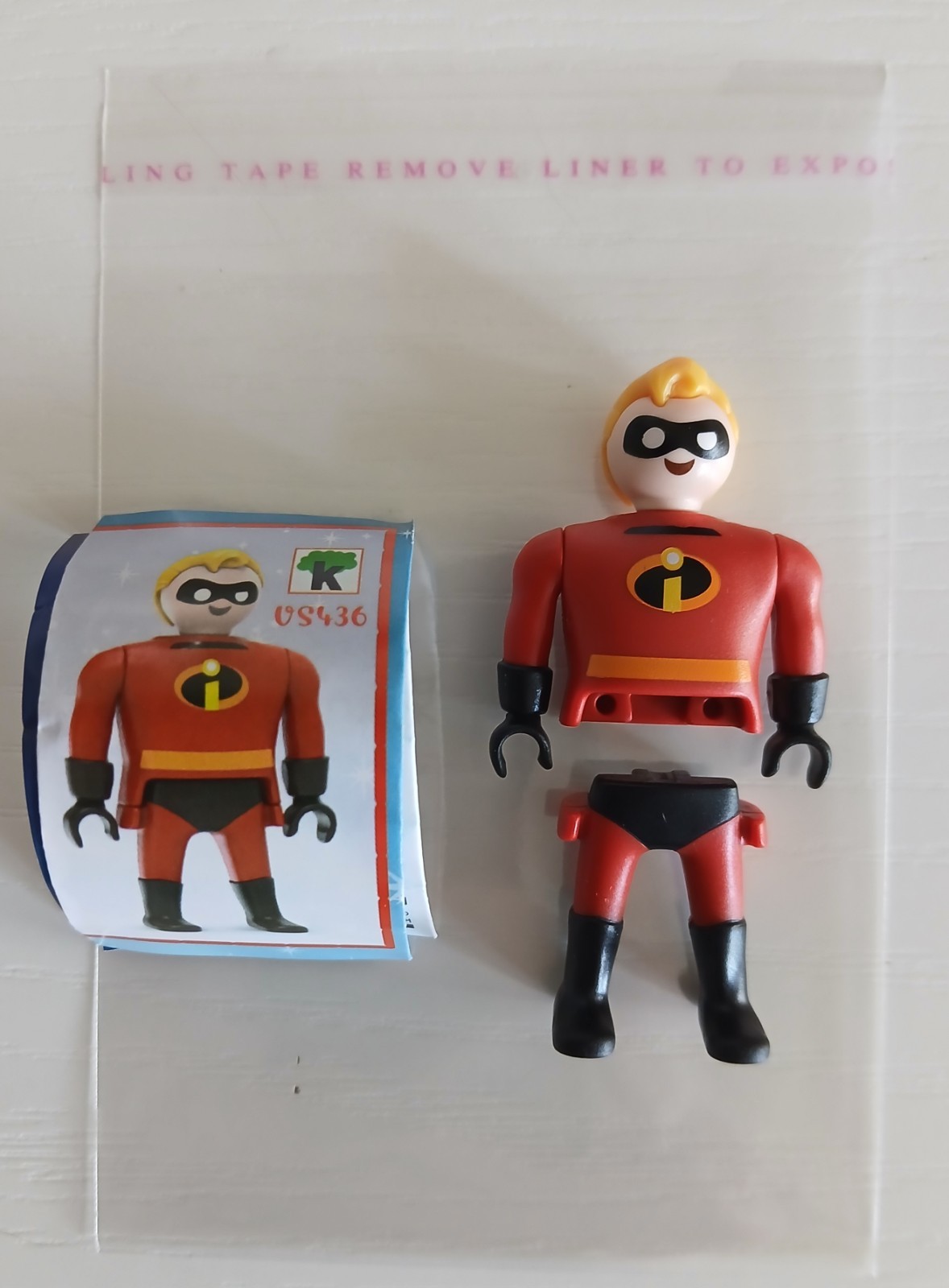 KINDER PLAYMOBIL DISNEY 2026 MR. INCREDIBILE VS436