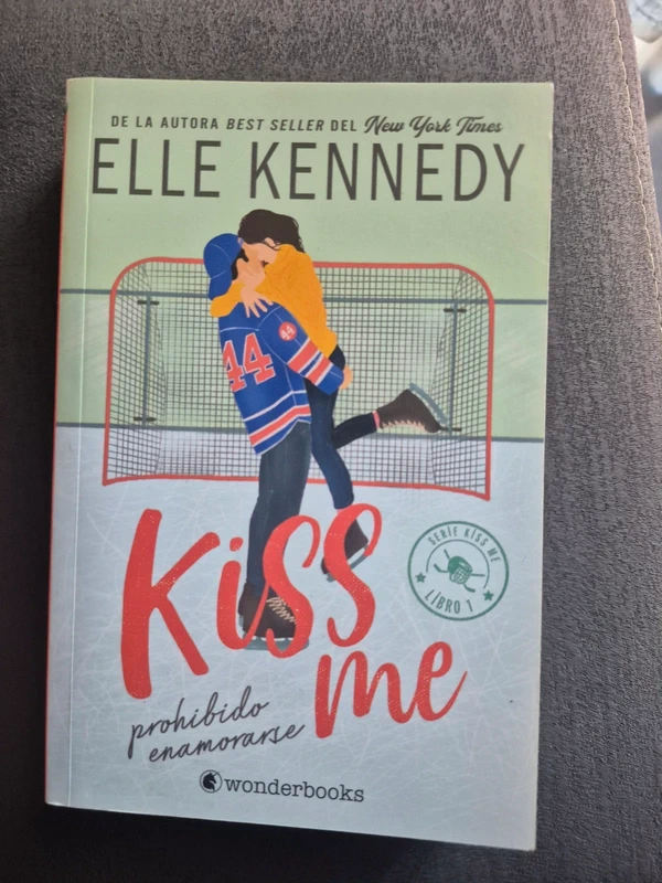 Kiss me 1 prohibido enamorarse