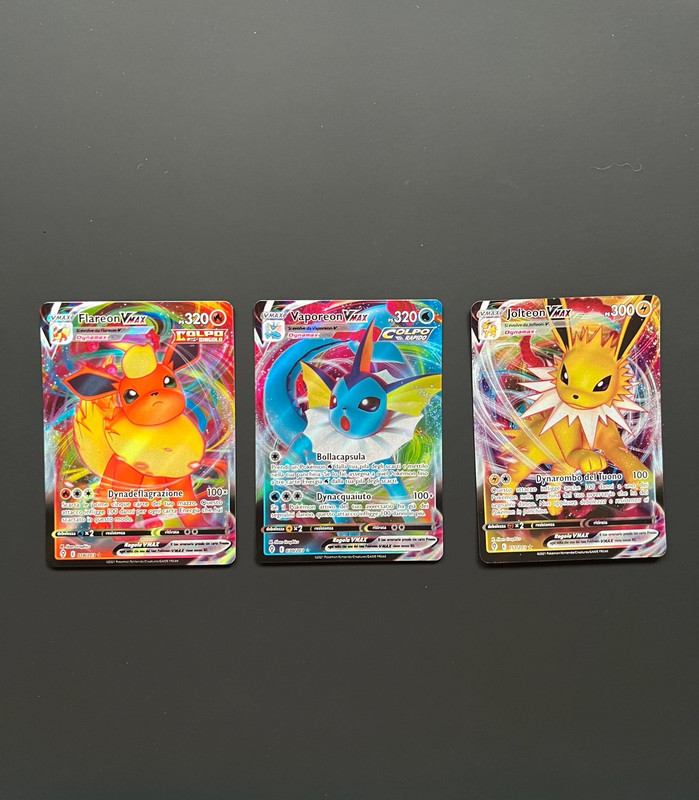 Carte Pokemon Evoluzioni Eteree VMAX