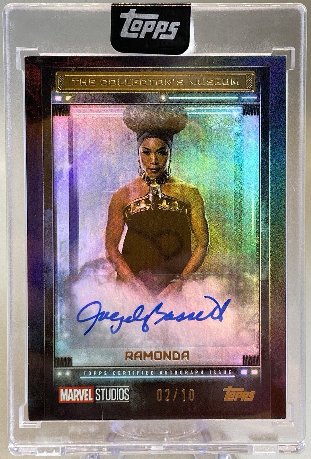 Topps Marvel Black Panther Queen Ramonda Angela Bassett Auto TM-AS/10