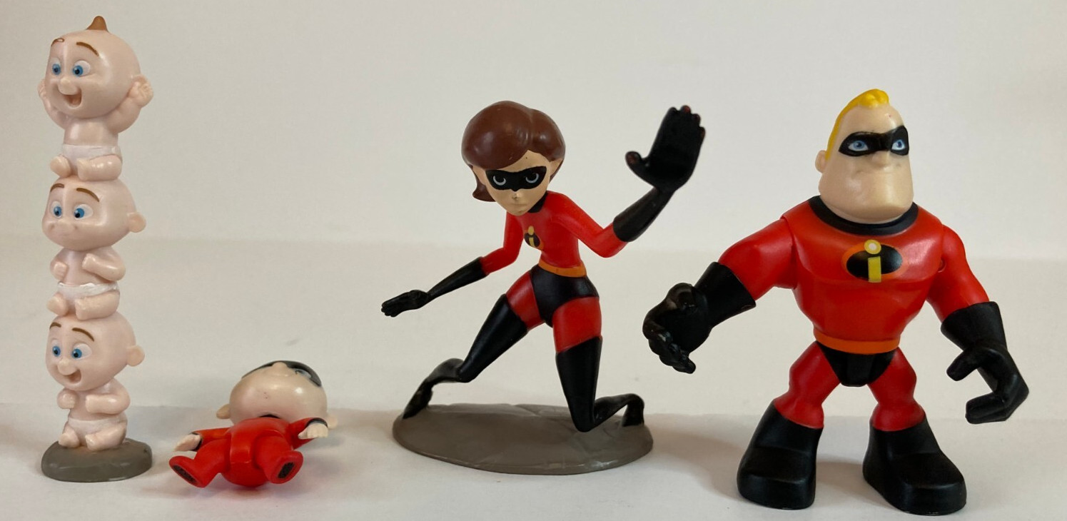 Lotto 4 Figurine Disney Incredibili PVC Baby Jack Bob Parr Elastigirl Jakks