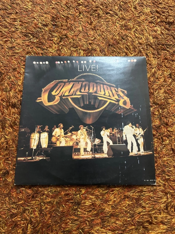 Vinile Commodores Live 33'
