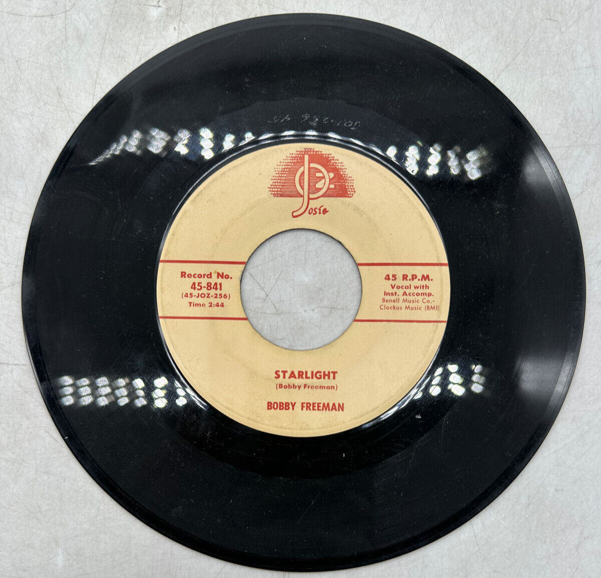 Bobby Freeman Betty Lou Got A New Pair Of Shoes / Starlight Josie 45-841 EX