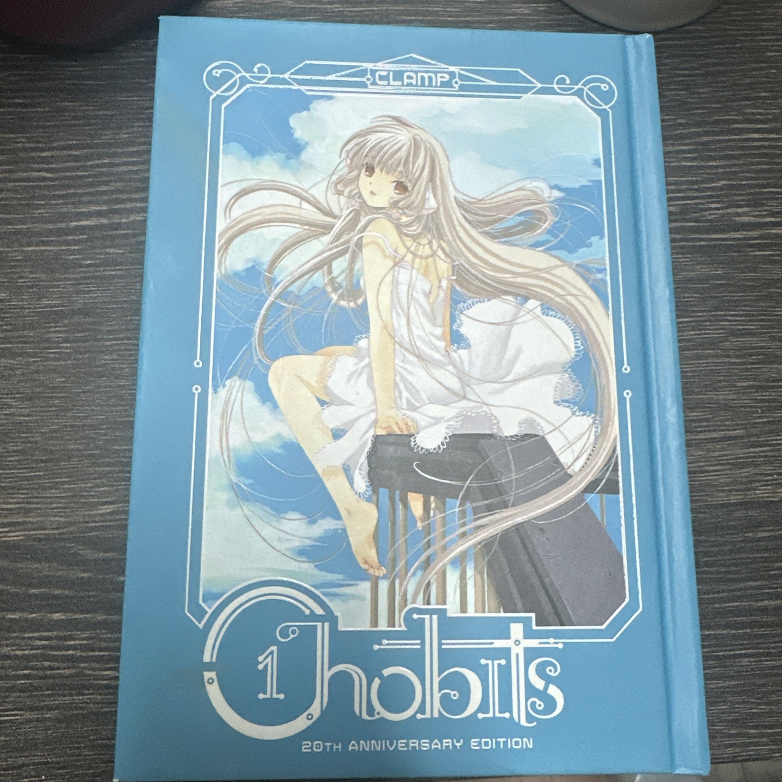 Chobits 20th Anniversary copertina rigida, di CLAmp