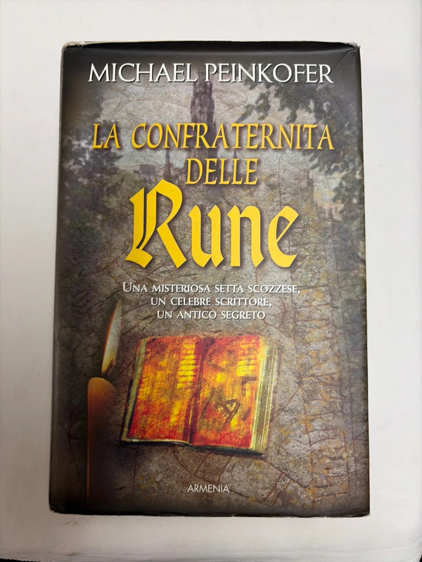 Libro giallo