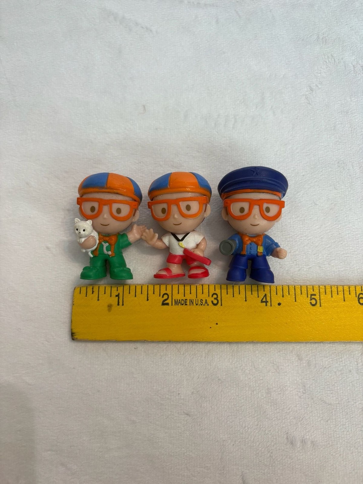 Lotto 3 pezzi figure Blippi Mini Heroes Squishy (veterinario, bagnino, poliziotto)